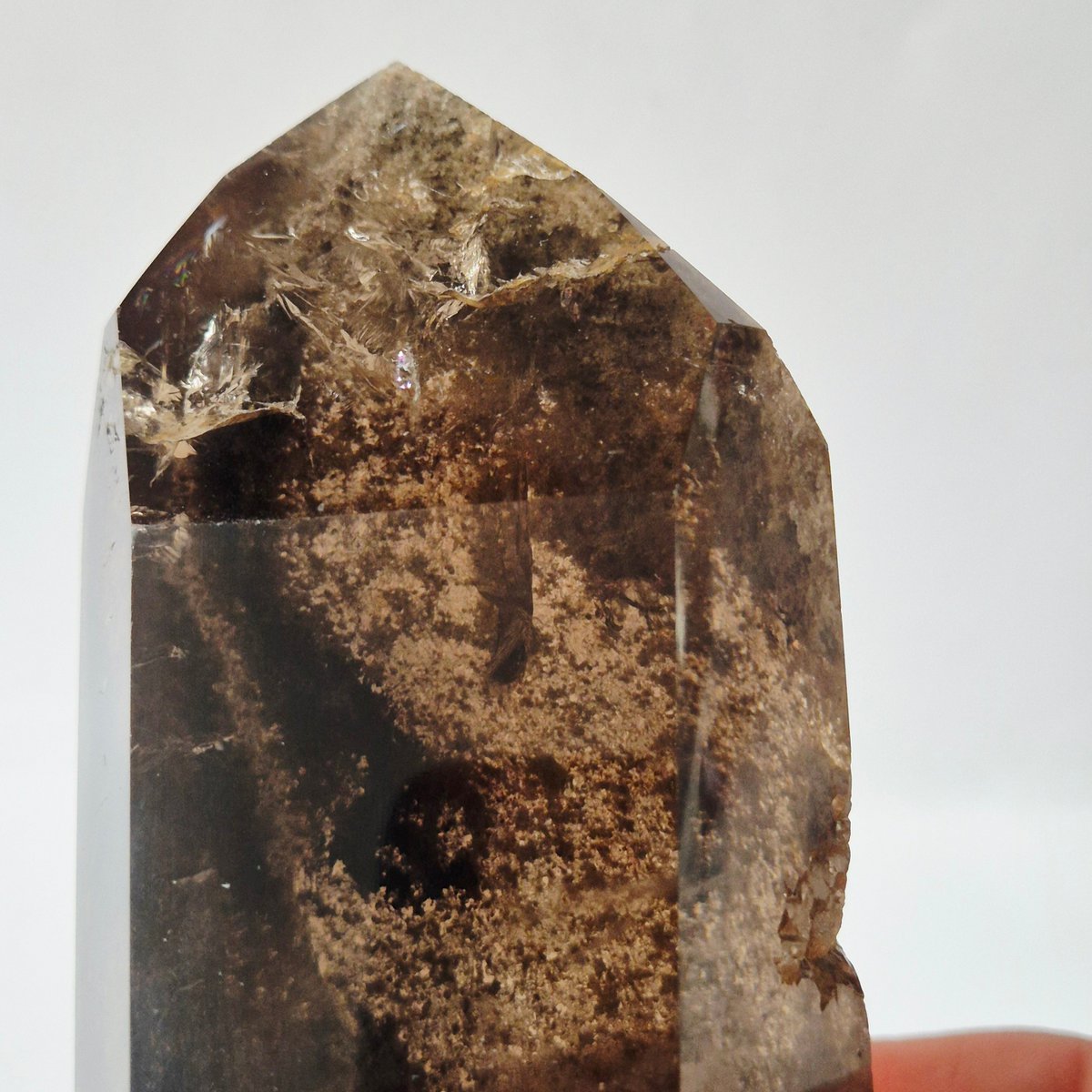 Rauchquarzturm 326 Gramm – Hochwertiger Rauchquarz mit tiefen Einschlüssen